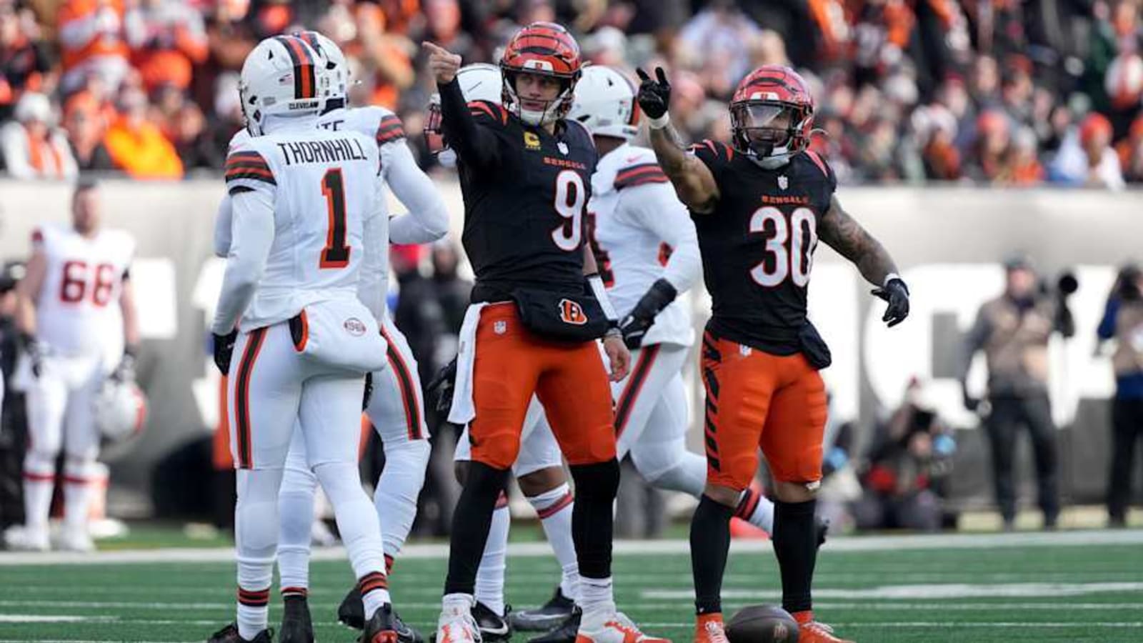 Bengals do their part to remain in AFC playoff picture with Week 16 win over Browns