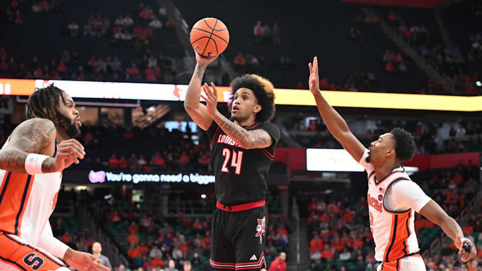 Louisville Pummels Syracuse to Extend Winning Streak