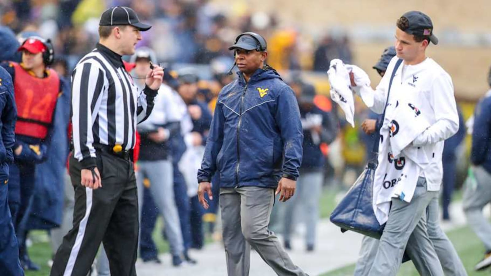 Texas Longhorns Closing in on New RB Coach