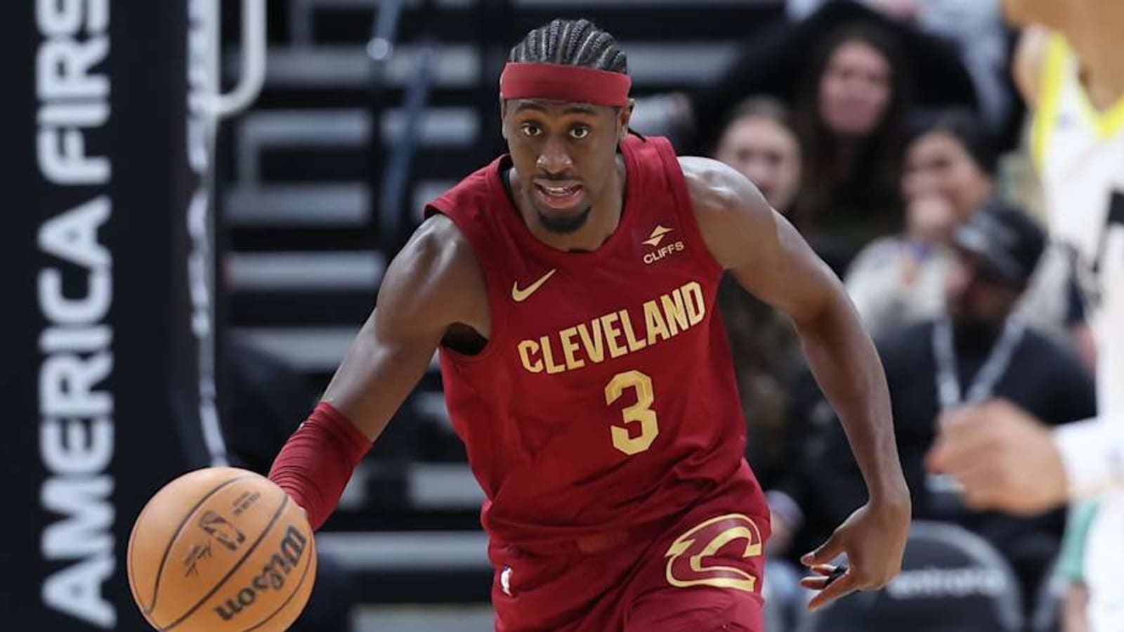 NBA Insider Identifies Cavaliers&#39; Three Main Trade Pieces