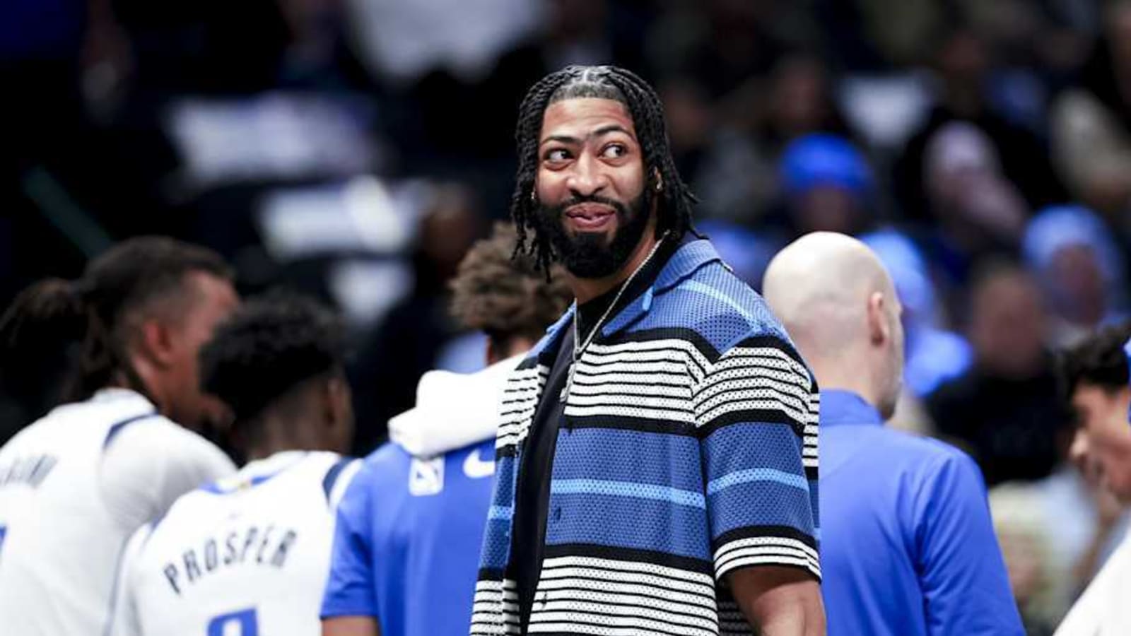 Mavericks receive positive injury updates on Anthony Davis, Dereck Lively II, and Daniel Gafford