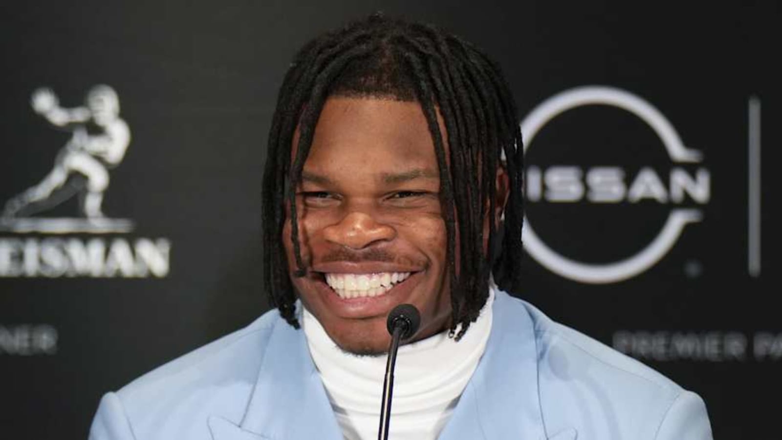 Travis Hunter&#39;s full speech after 2024 Heisman Trophy win