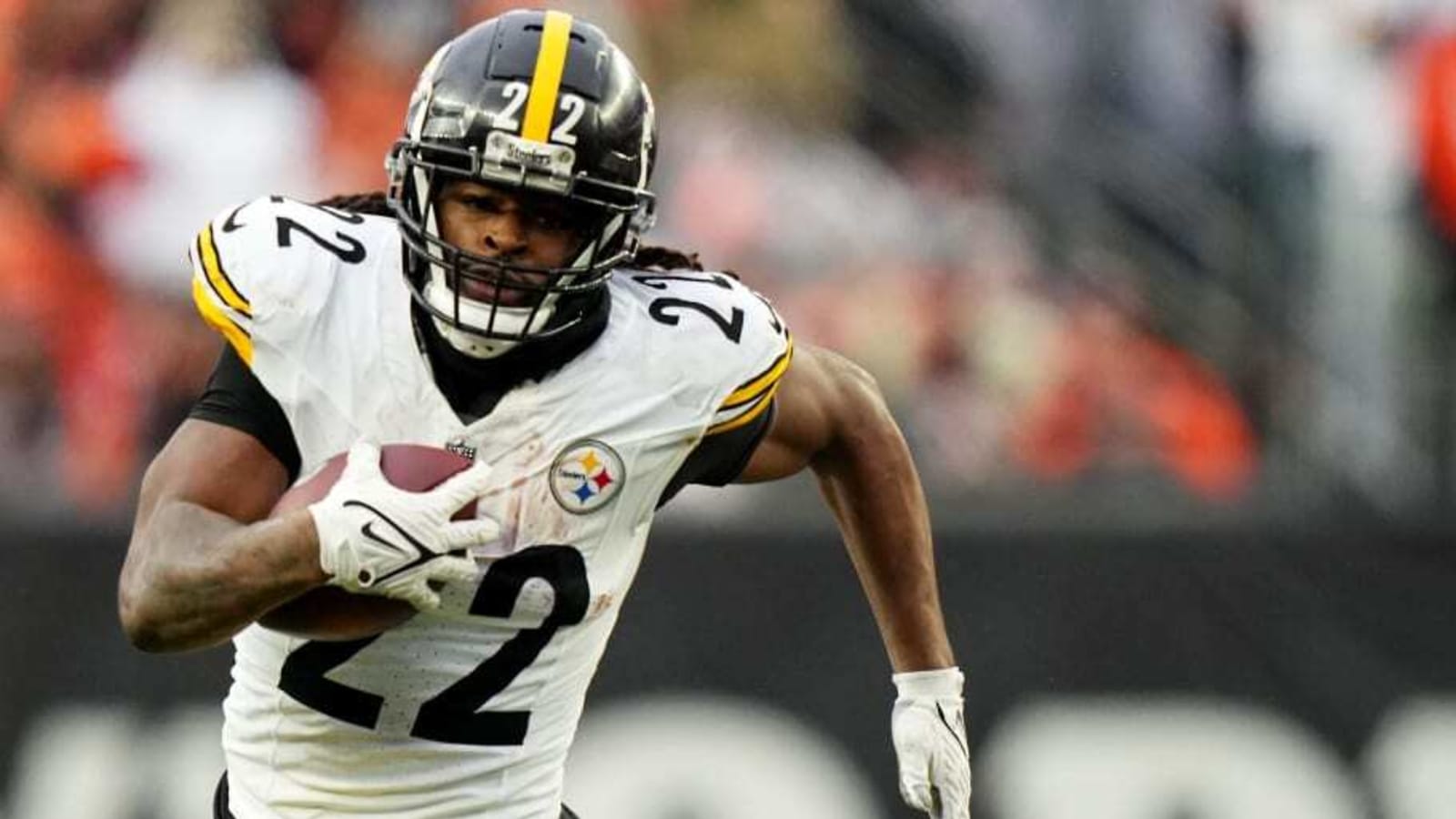 Insider: Steelers Will Keep Two Stars Away During Hard Knocks