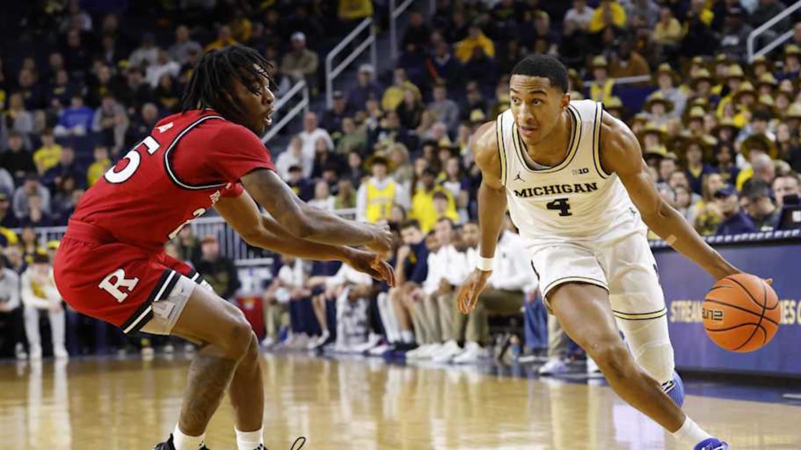 Social media erupts after Nimari Burnett hits game-winning shot for Michigan basketball over Rutgers