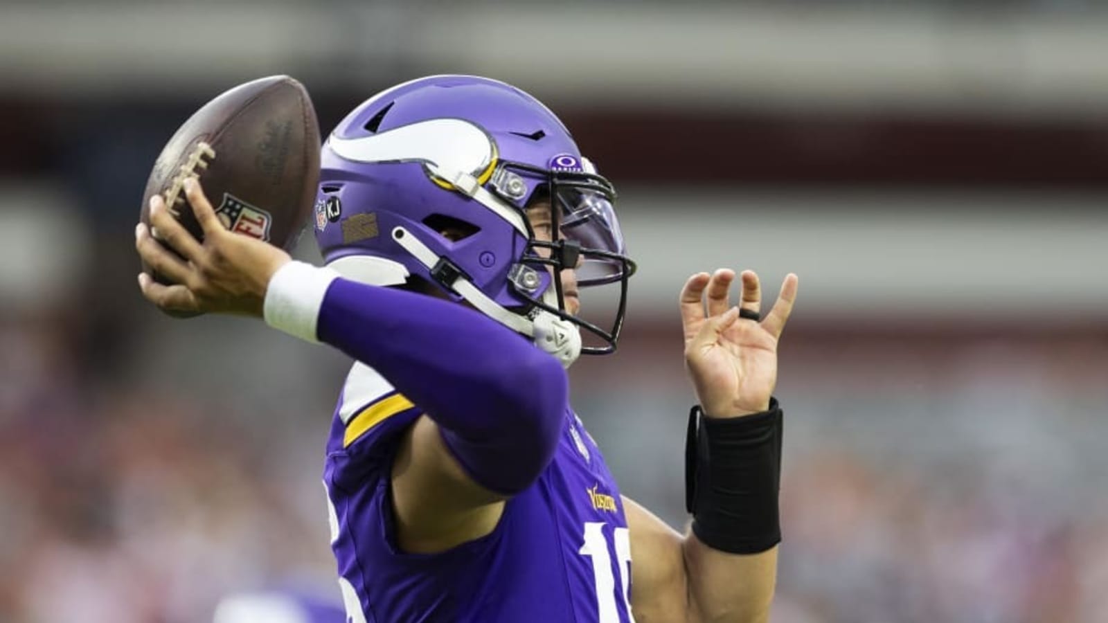 Jaren Hall Tosses a Pair of Touchdowns in Vikings Preseason Win Over Browns