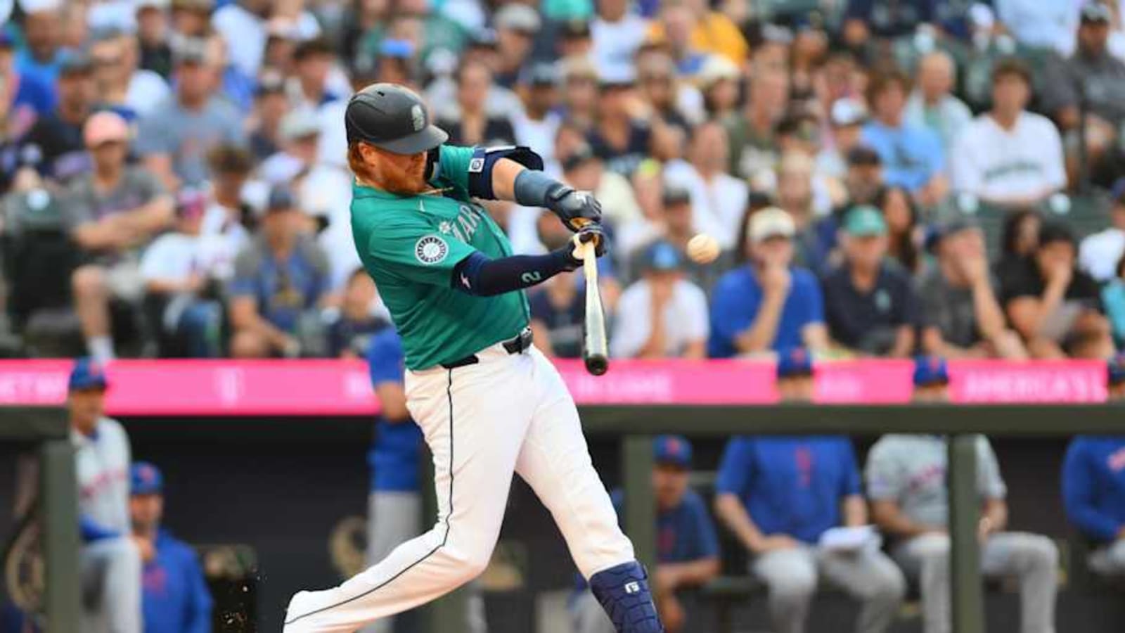 Seattle Mariners Have Reportedly Already Had Talks with First Baseman Justin Turner