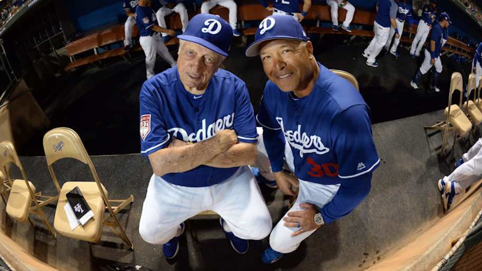 Dodgers&#39; Dave Roberts Matches Tommy Lasorda With Insane Accomplishment