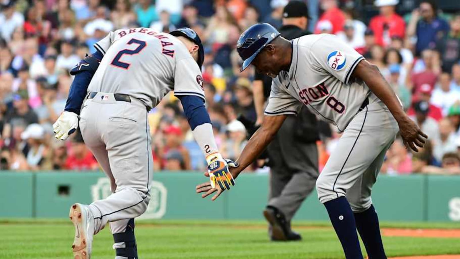 Houston Astros Elect Not to Bring Back Longtime Third Base Coach Gary Pettis