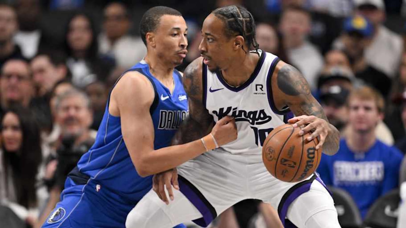 DeMar DeRozan&#39;s Monster Game Leads Kings Over Mavericks