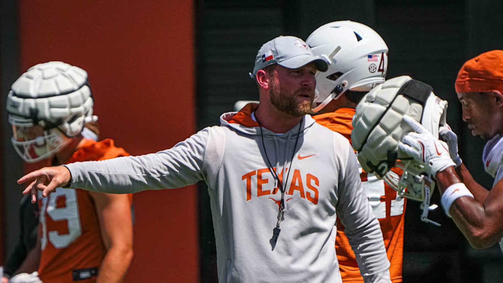 Texas Longhorns Lose Top Defensive Assistant to Georgia Tech