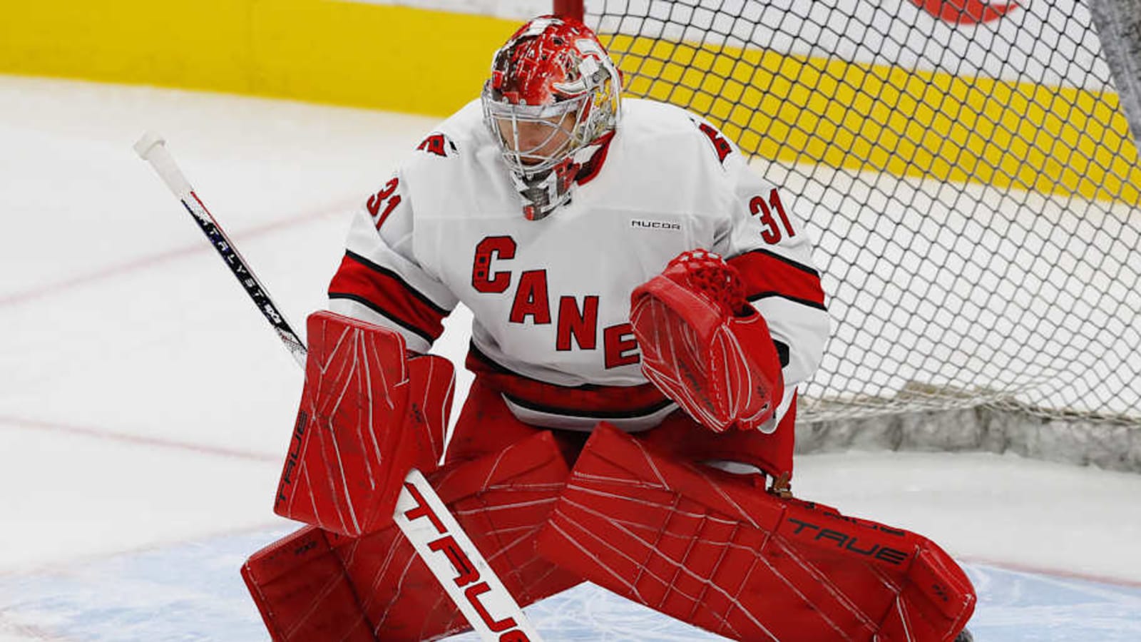 Hurricanes Goalie Dealing With New Injury