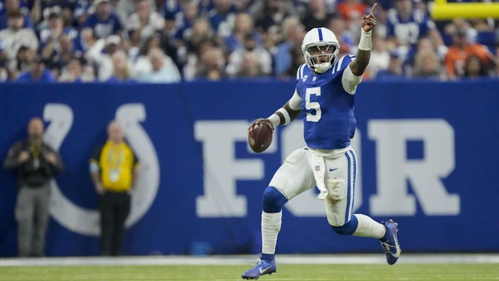 Bleacher Report Makes Emphatic Statement on Colts&#39; QB Controversy