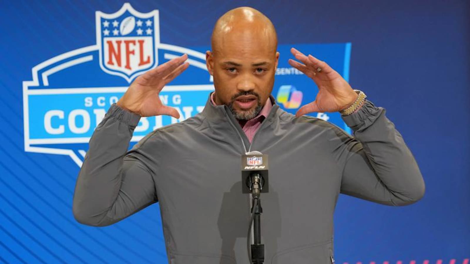 Falcons Will be &#39;Fairly Aggressive&#39; Addressing Defense in Offseason