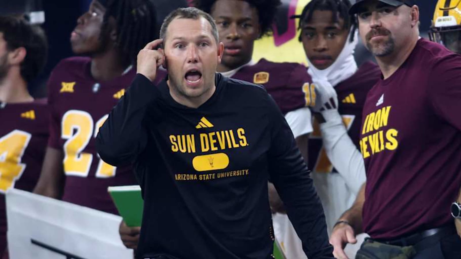 Arizona State football coach gets big raise on eve of Peach Bowl: Report