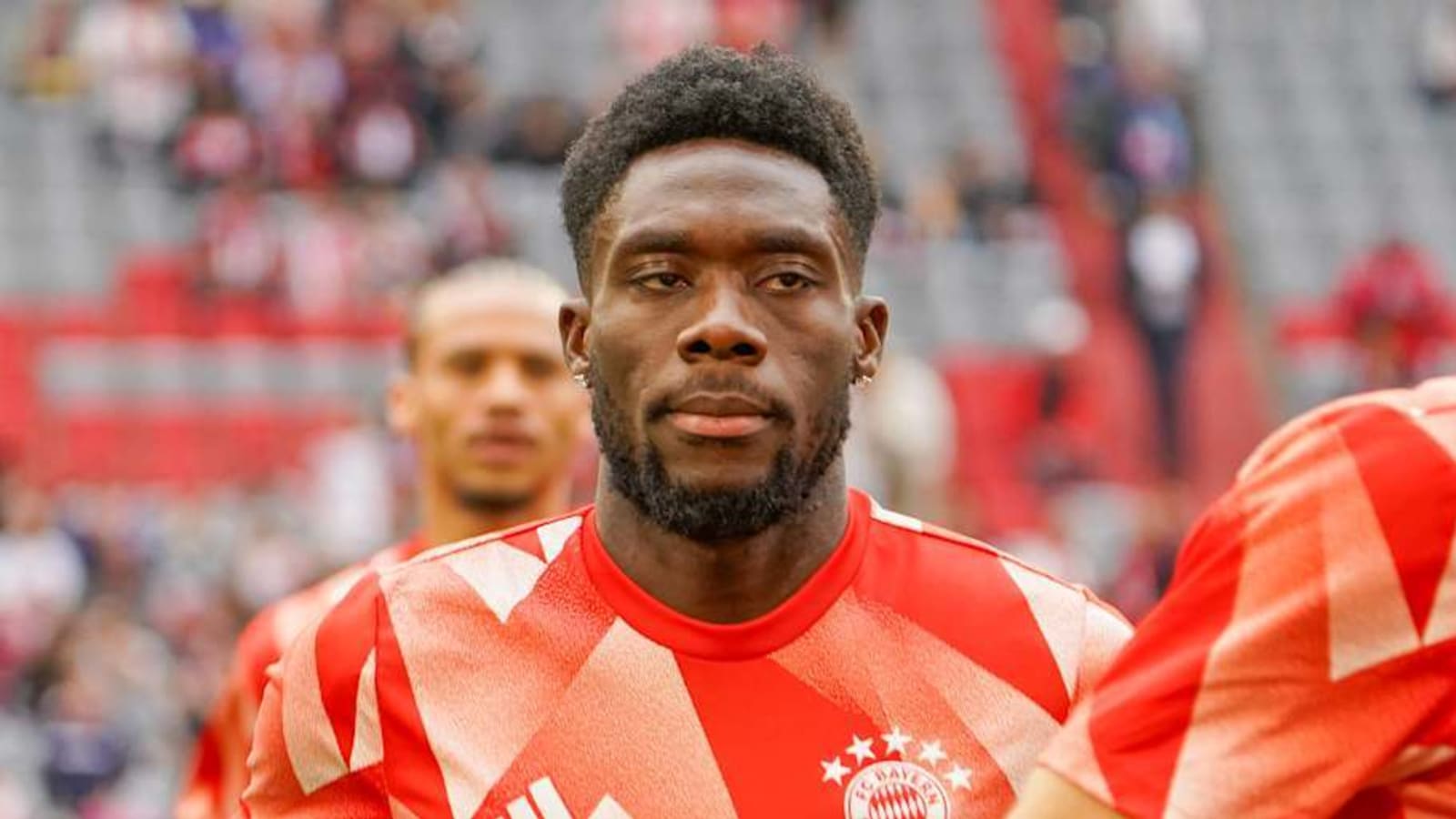 Bayern Munich Left-Back Alphonso Davies Shares Update On Social Media After Season-Ending Injury