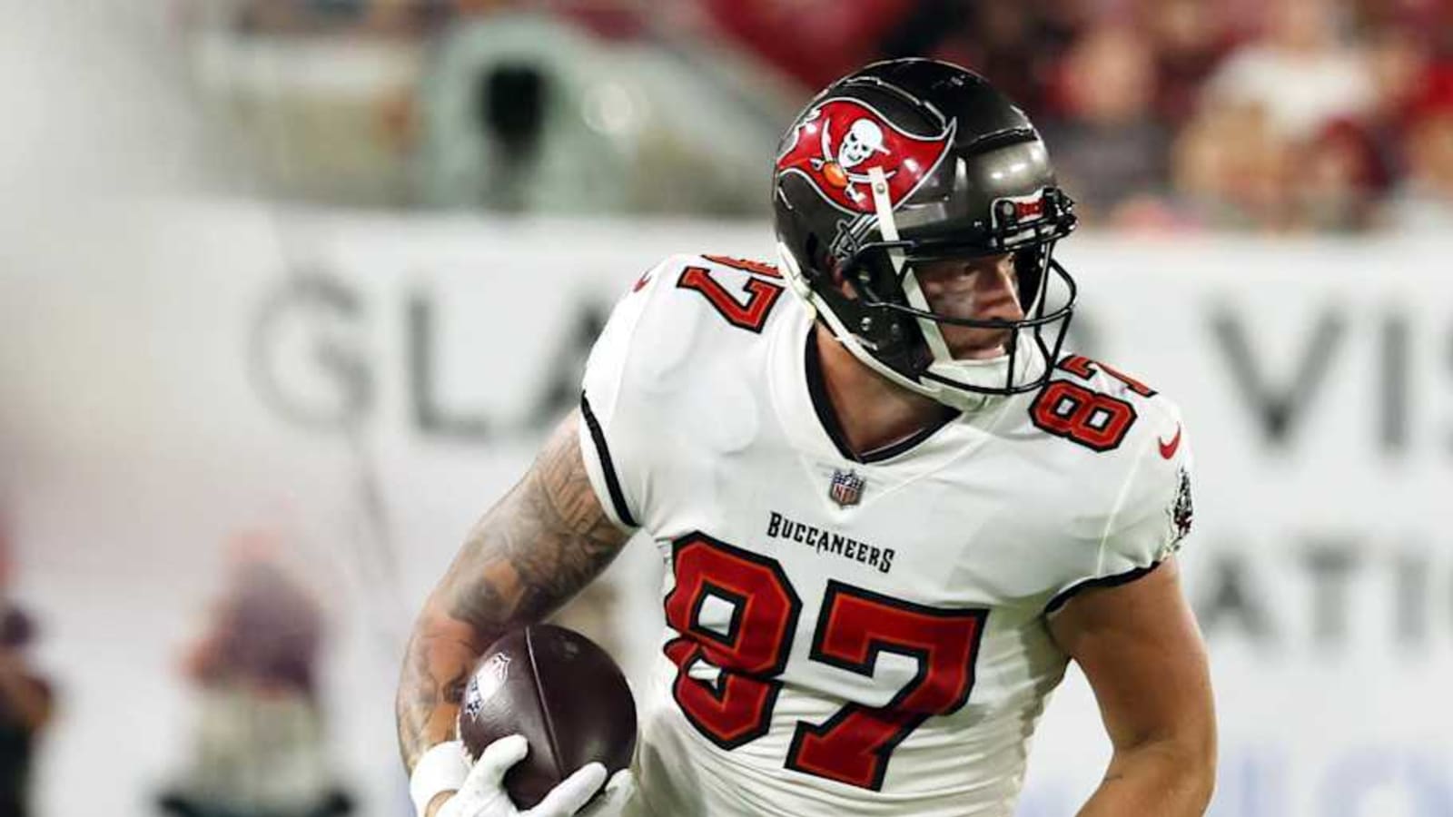 Two Buccaneers Tight Ends Listed as Non-Participants in Wednesday Practice
