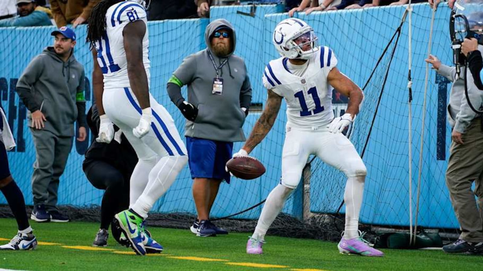 Horseshoe Huddle Roundtable: Colts vs. Titans | Predictions & Picks