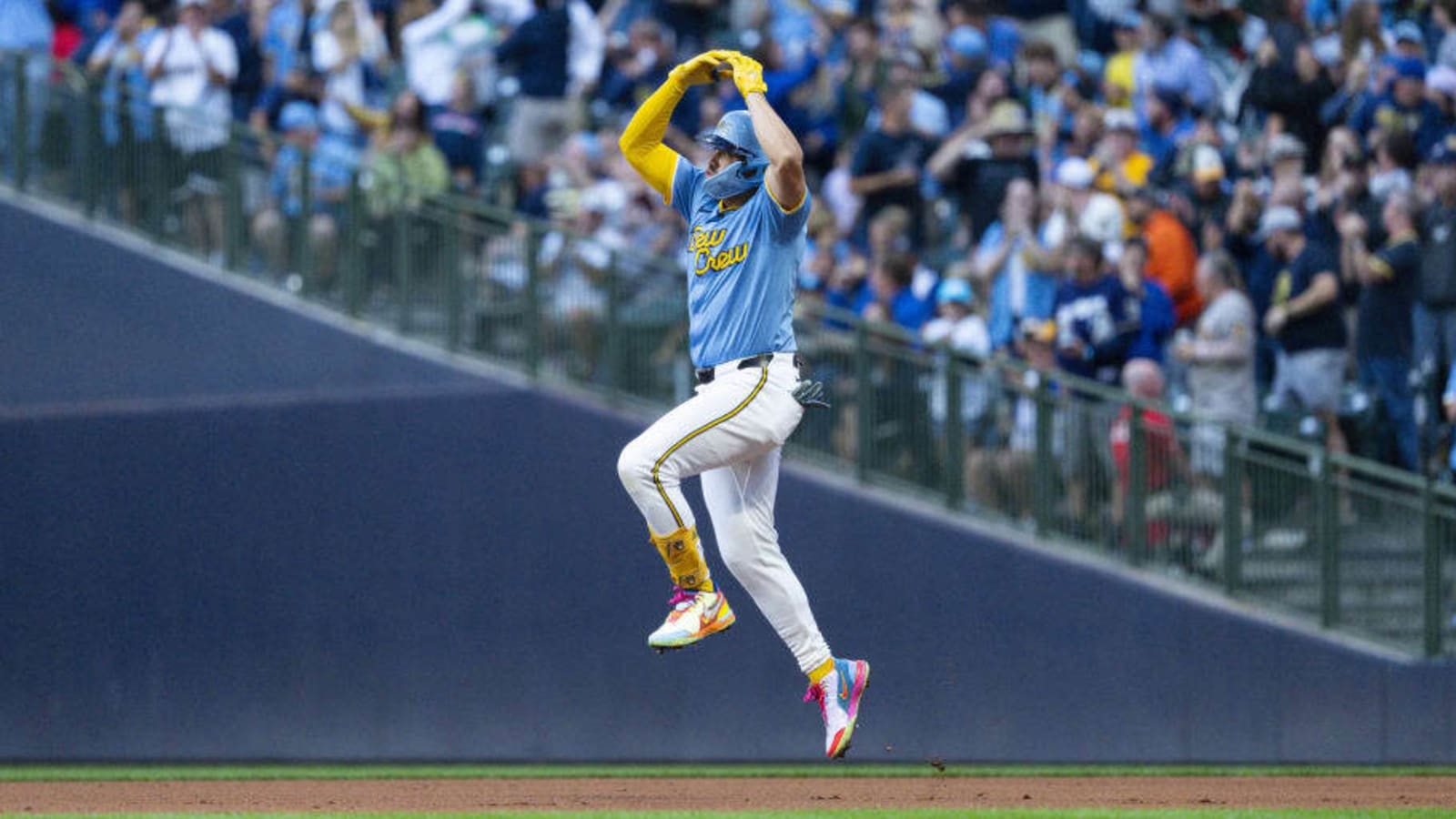 Brewers Fan Favorite Becomes First In Franchise History To Accomplish Incredible Feat