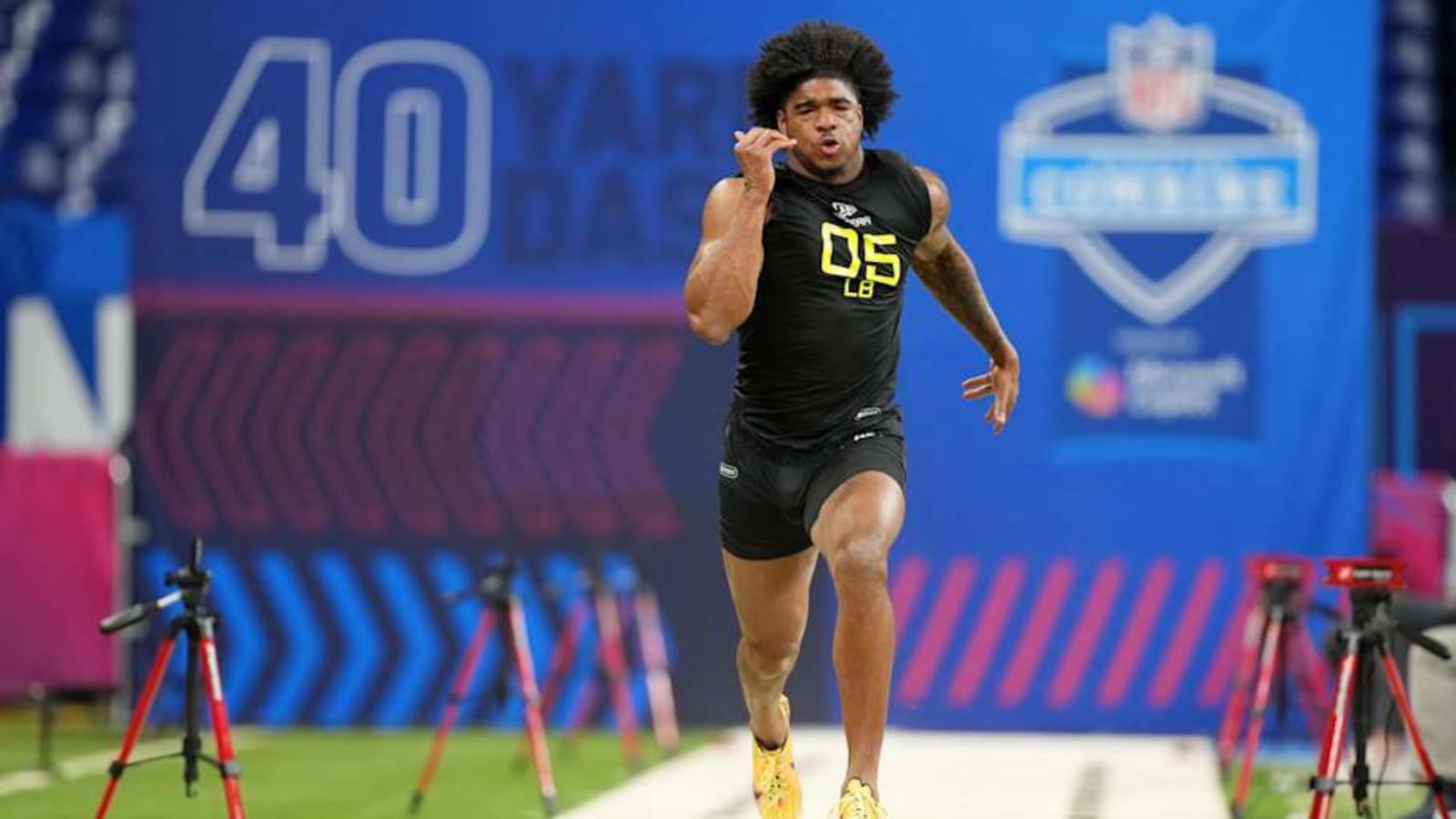 Jihaad Campbell Shines on Day One of NFL Combine: Just a Minute