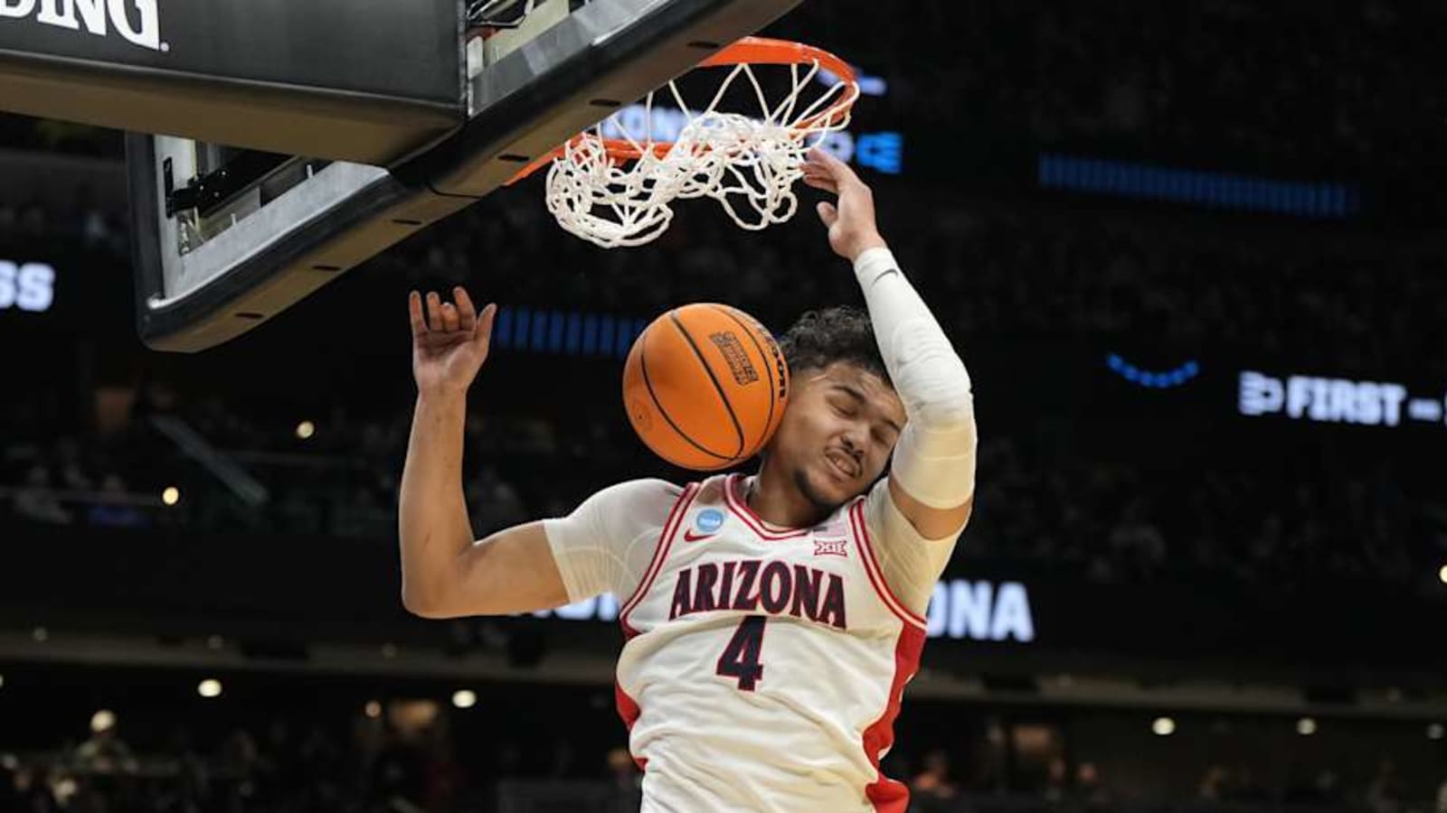 Arizona basketball vs. Oregon March Madness live score, game updates