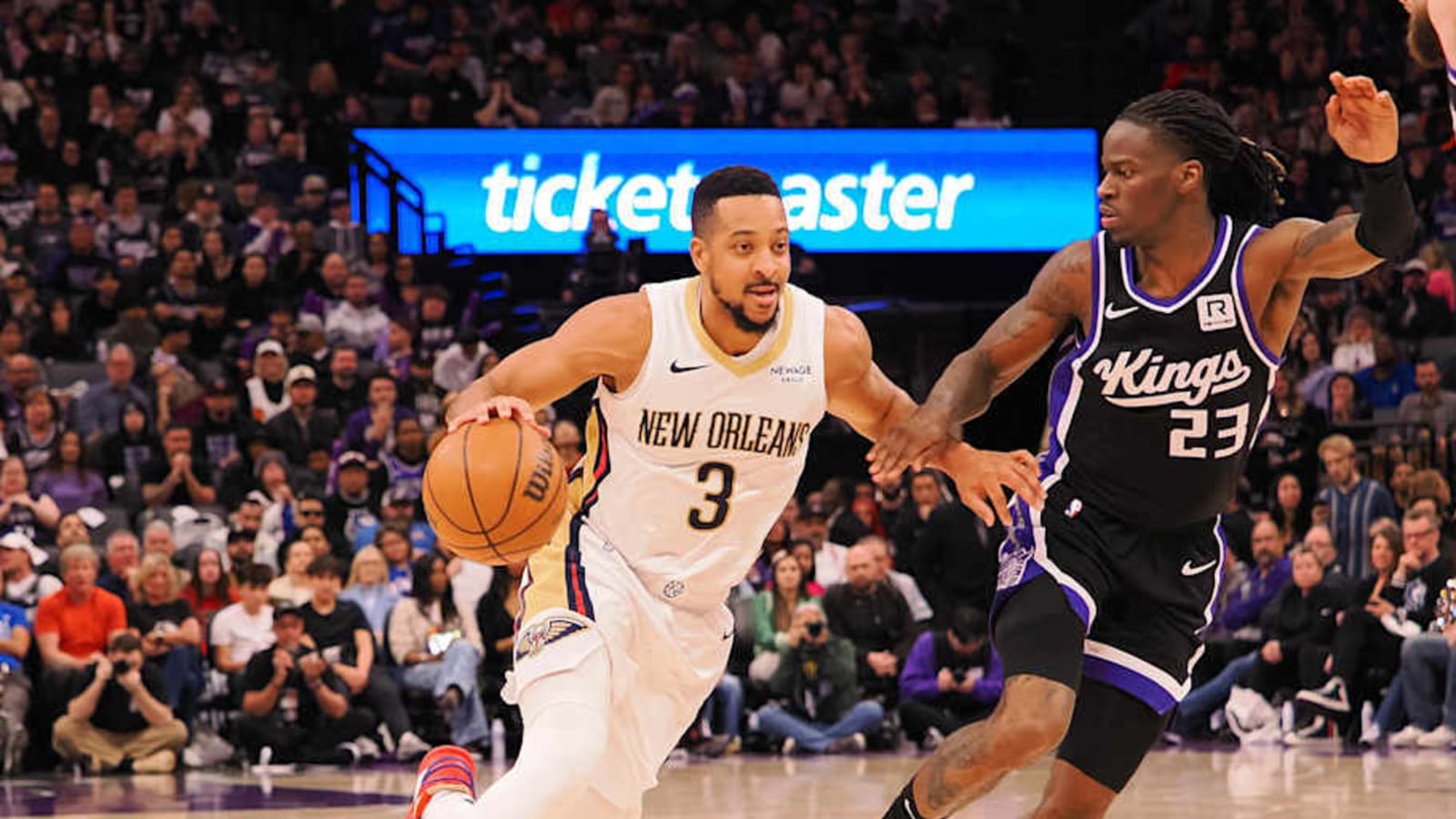 Kings-Pelicans Injury Report: McCollum, Murray Statuses Revealed