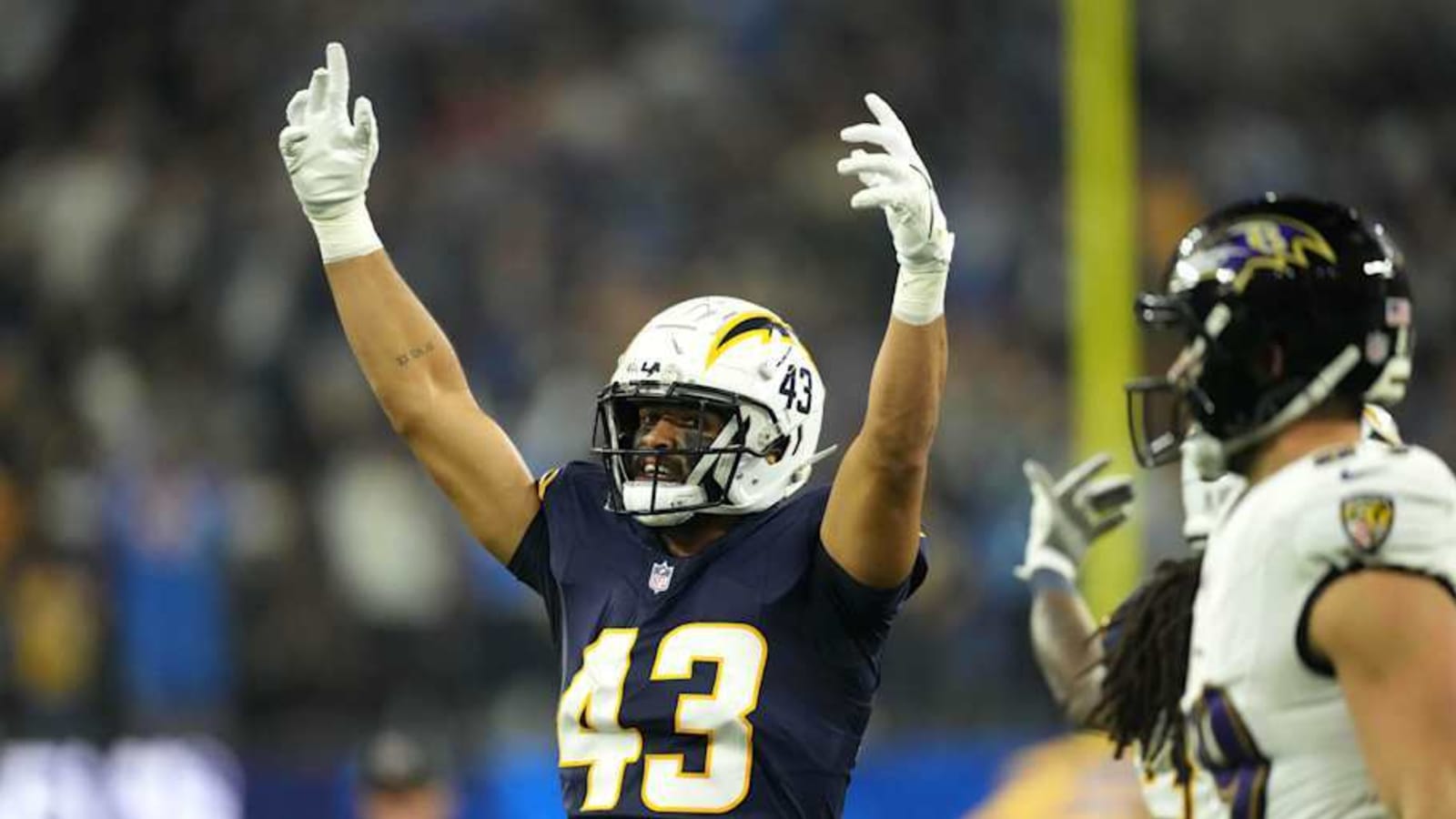 Chargers lose underrated free-agent LB to 49ers in projections