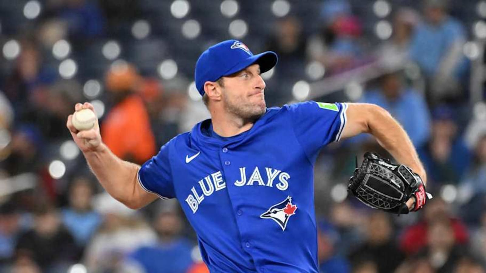 Toronto Blue Jays&#39; Max Scherzer Leaves Saturday Game with Concerning Injury