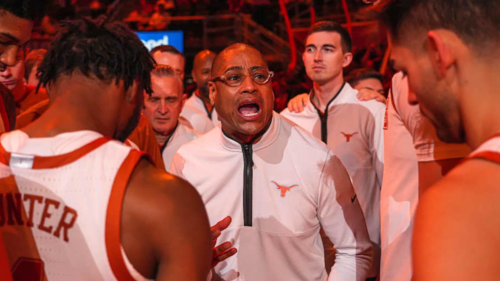 Texas Basketball Among Three Finalists for 5-Star Forward