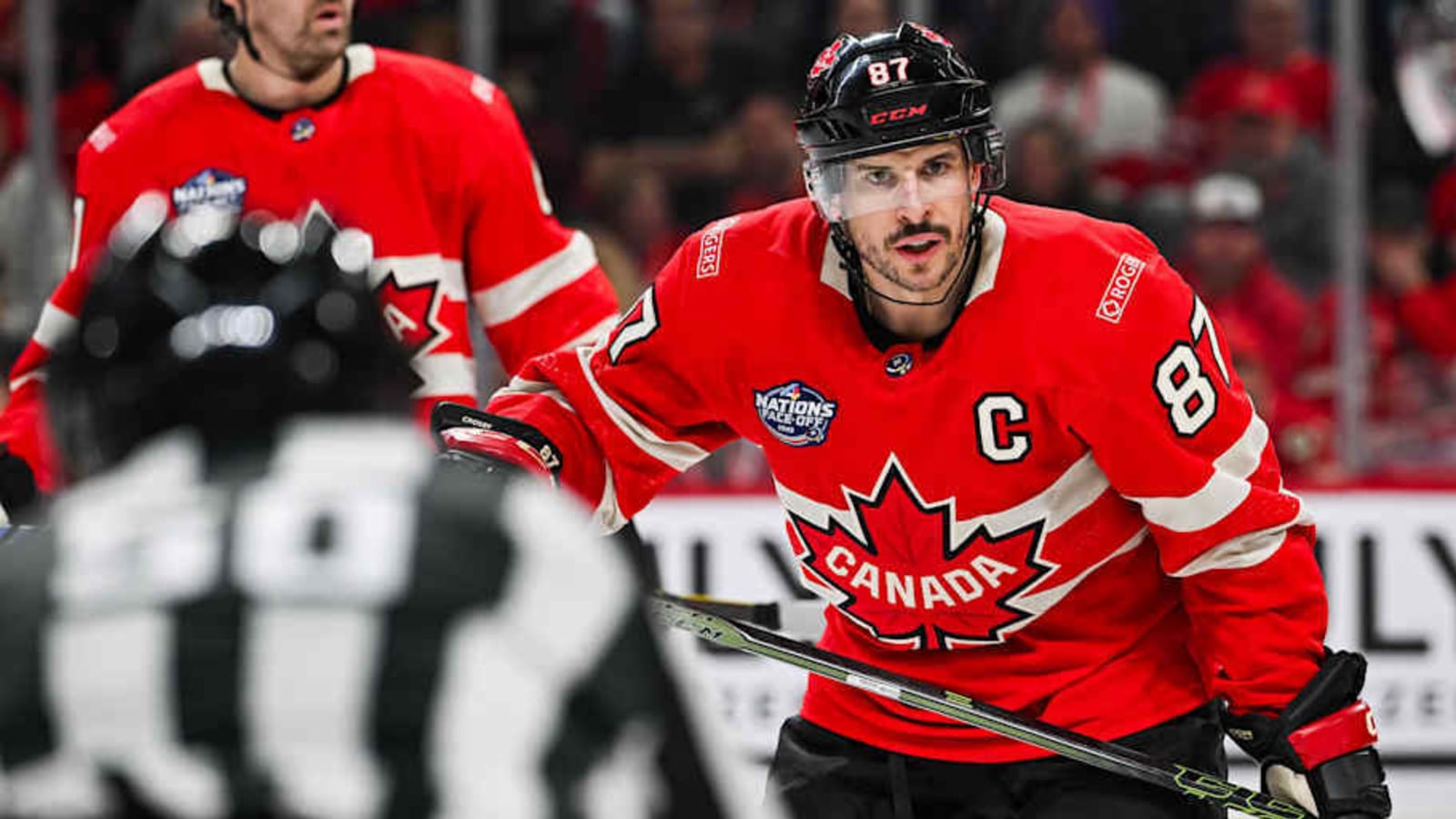 Sidney Crosby Shines in 4 Nations Opener