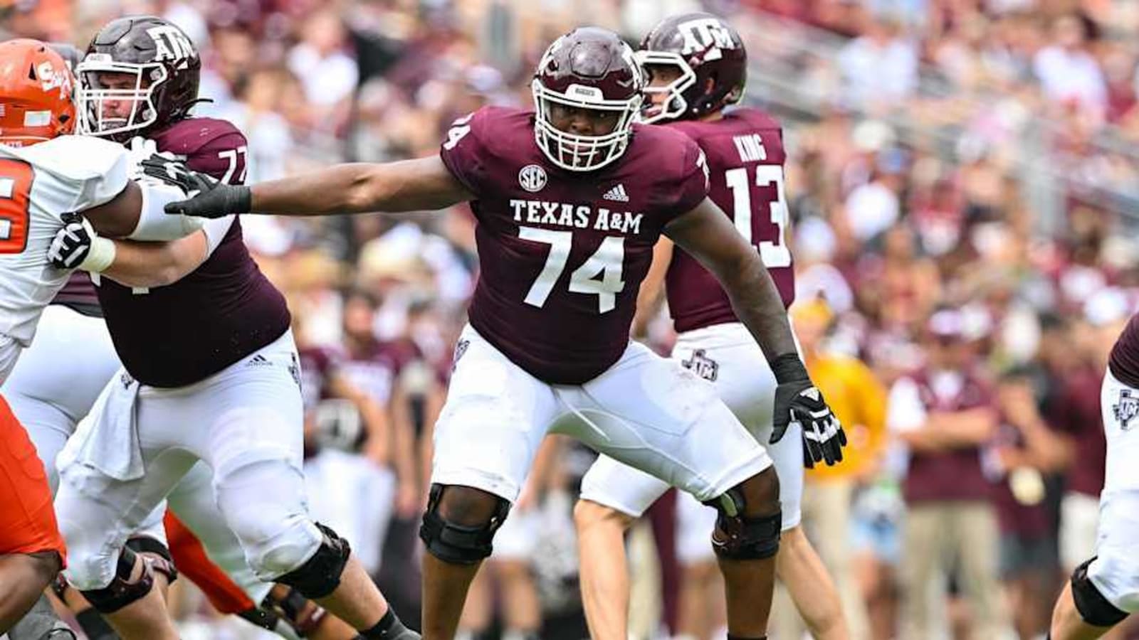 Texas A&M Aggies OL Aki Ogunbiyi to Enter NCAA Transfer Portal