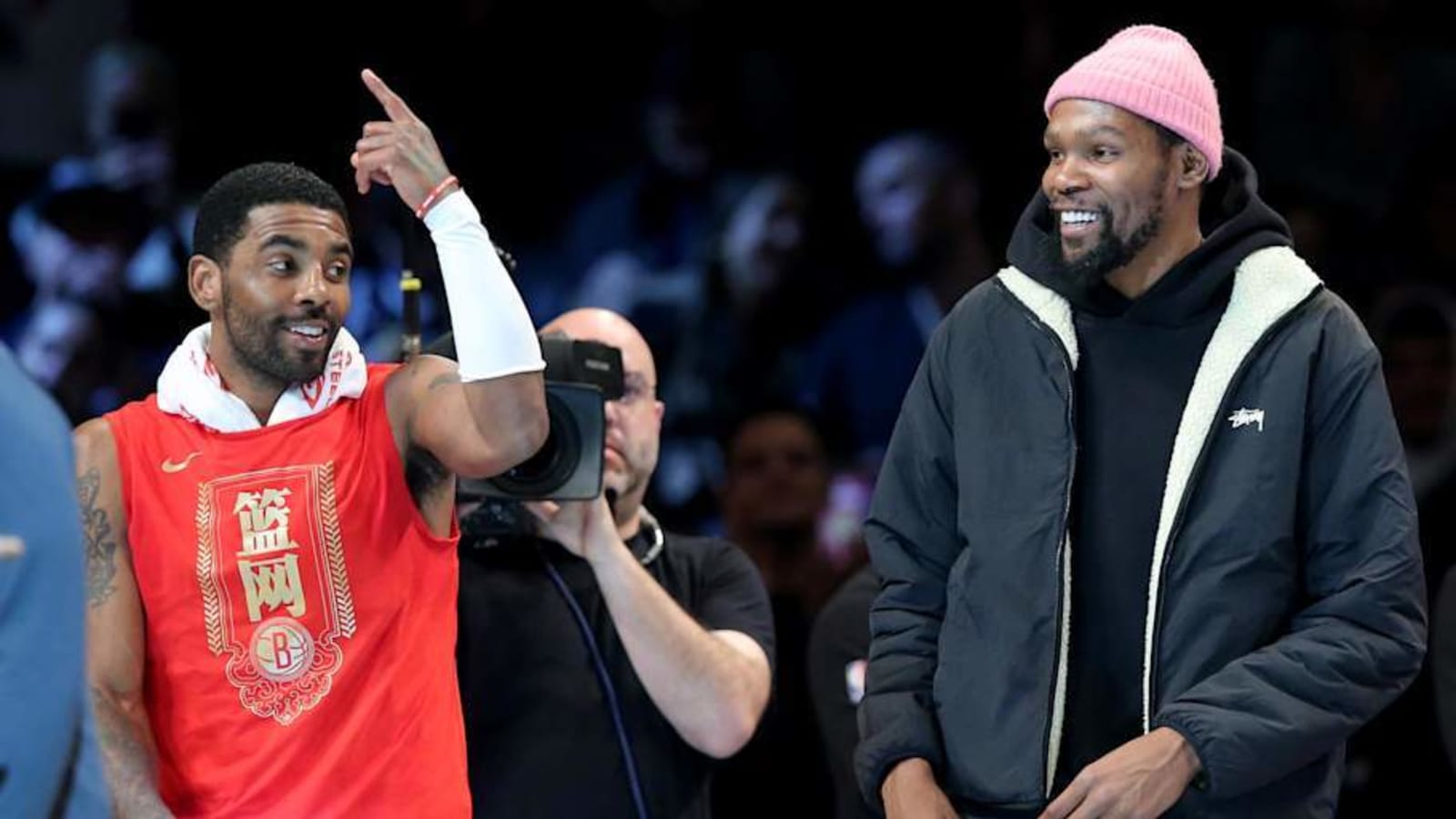 Kevin Durant hilariously shuts down Kyrie Irving’s cash grab during NBA All-Star Game