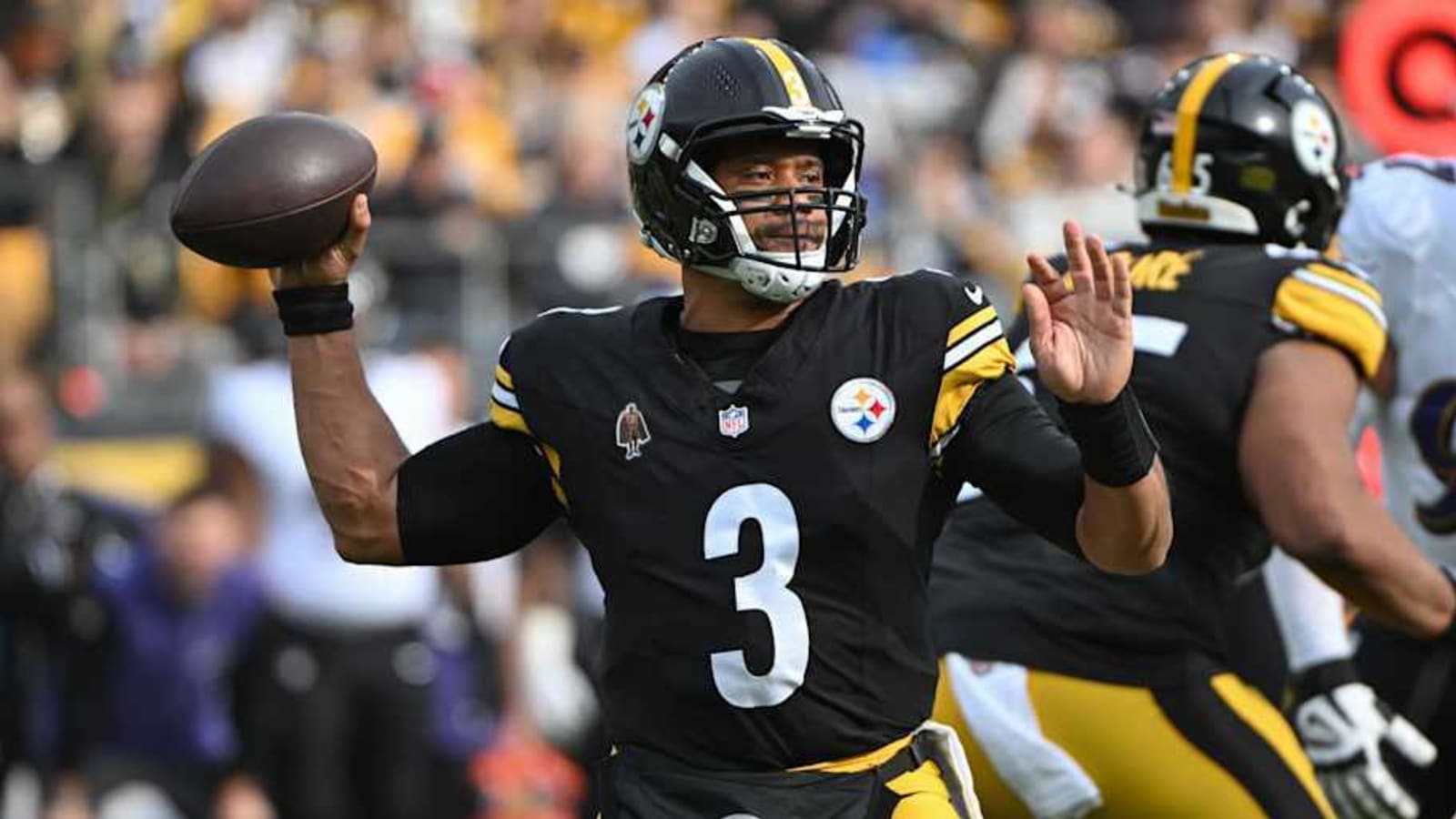 Russell Wilson Compares Steelers to Seahawks Super Bowl Team