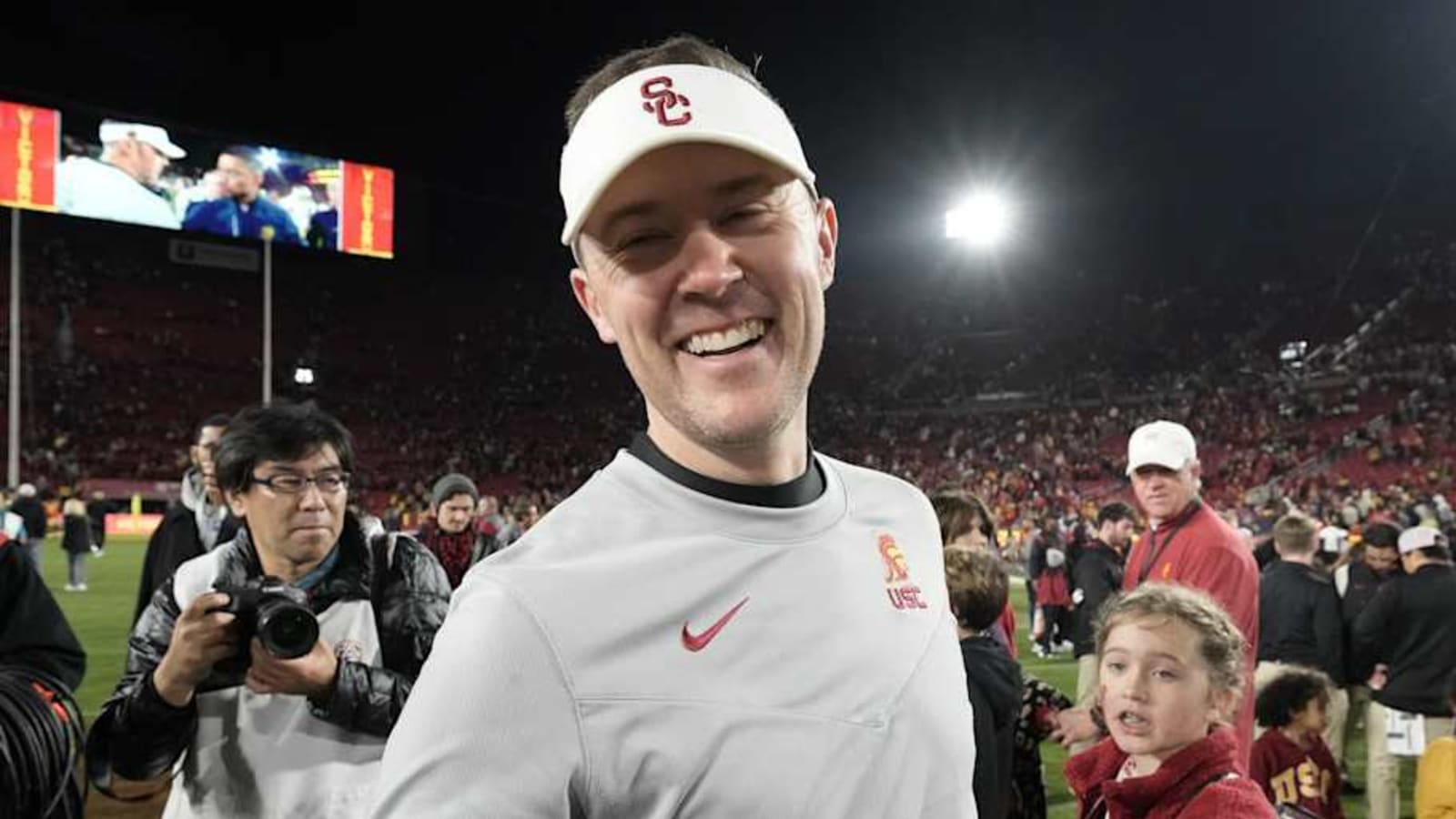 USC Trojans Visit, Push For 5-Star Recruits Brandon Arrington, Elbert Hill Commitments
