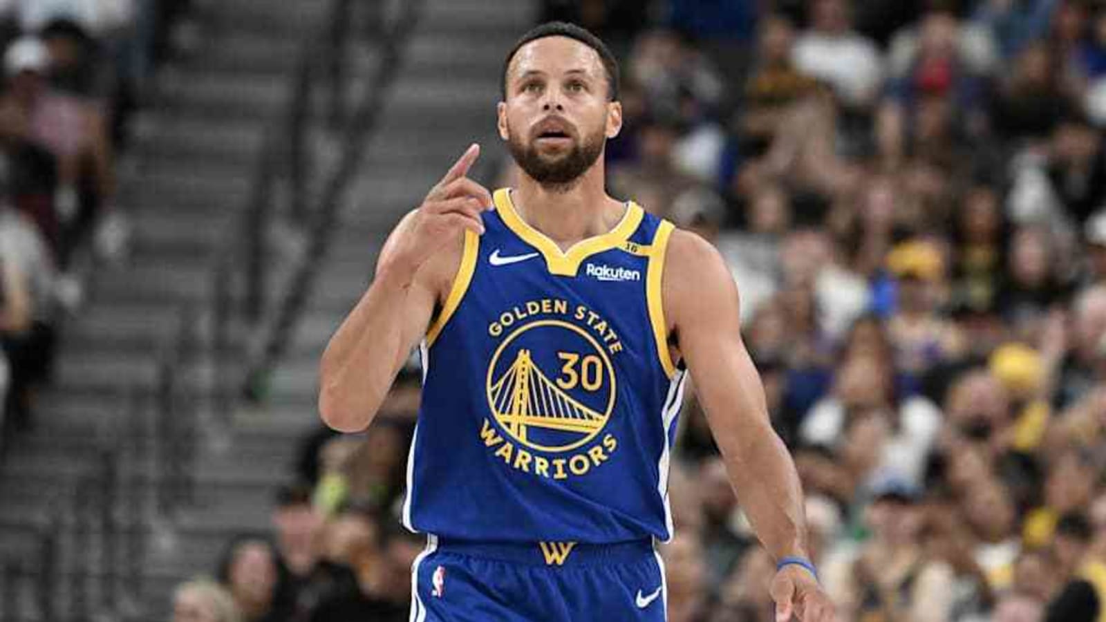  Steph Curry Suffers Ankle Injury in Warriors vs Clippers