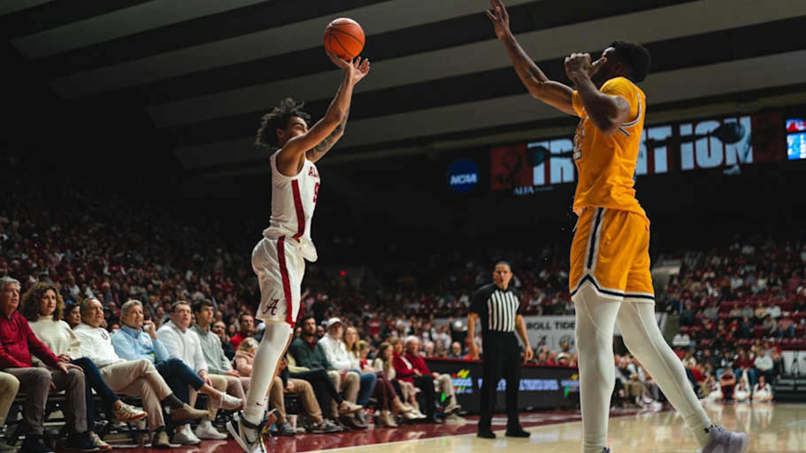 Houston Mallette Back With Alabama After &#39;Significant&#39; Non-Basketball Injury