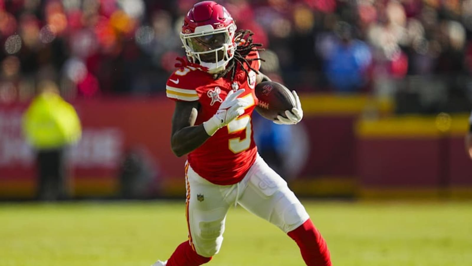 Chiefs React to &#39;Great Job&#39; Marquise &#39;Hollywood&#39; Brown Did in Regular-Season Debut