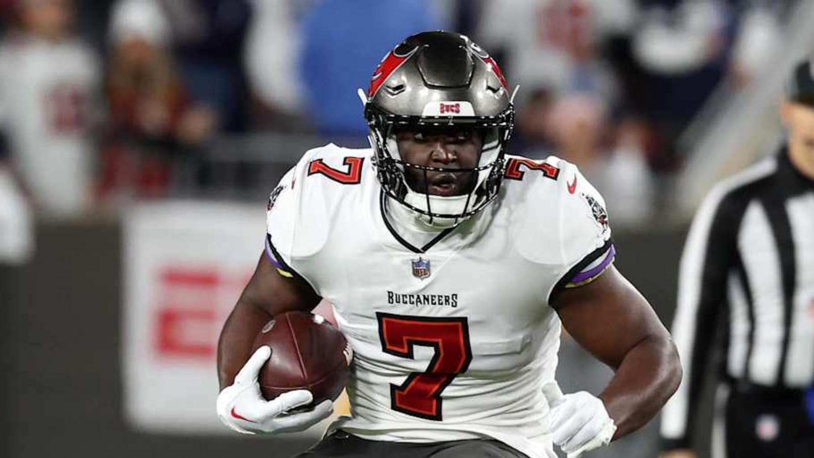 Former Buccaneers Super Bowl Champion Running Back Makes Bold Statement About Future