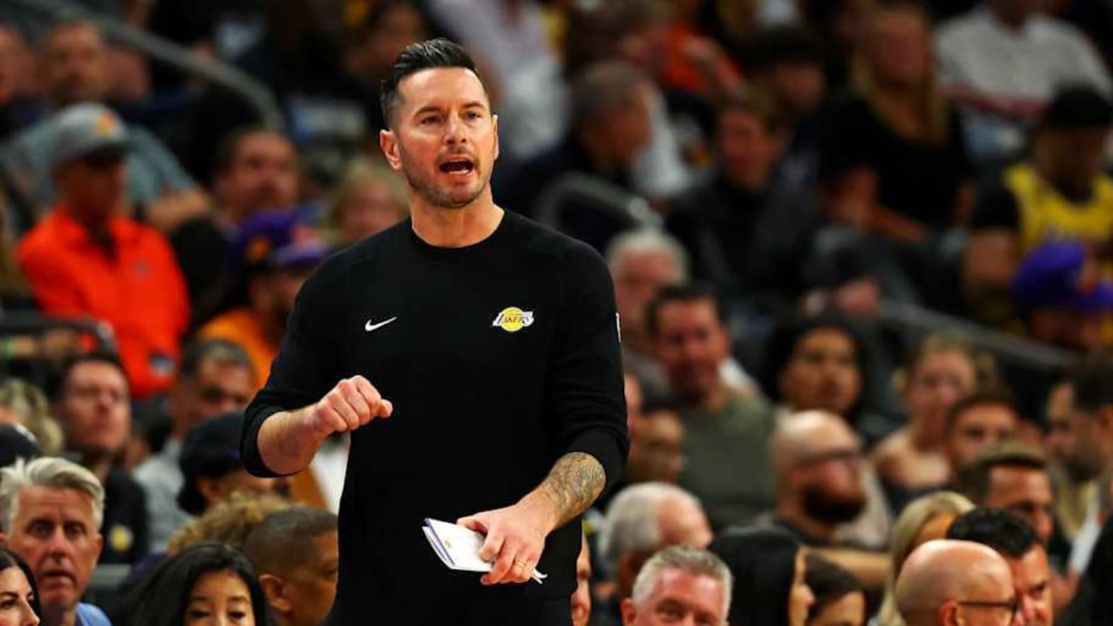 Los Angeles Lakers Star Dealing With Injury Ahead Of Cavs Game