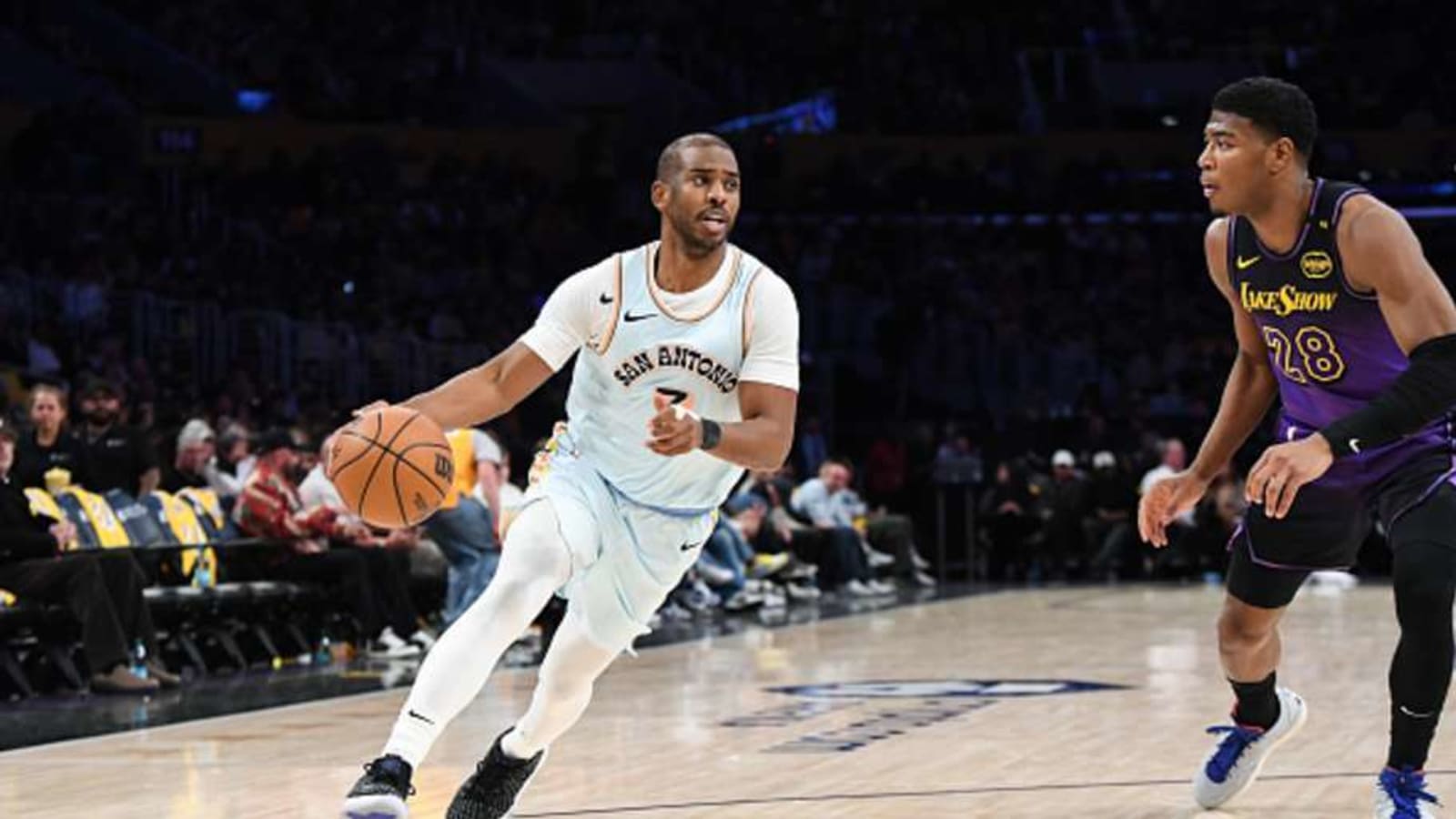 Lakers Could Go After Chris Paul This Summer
