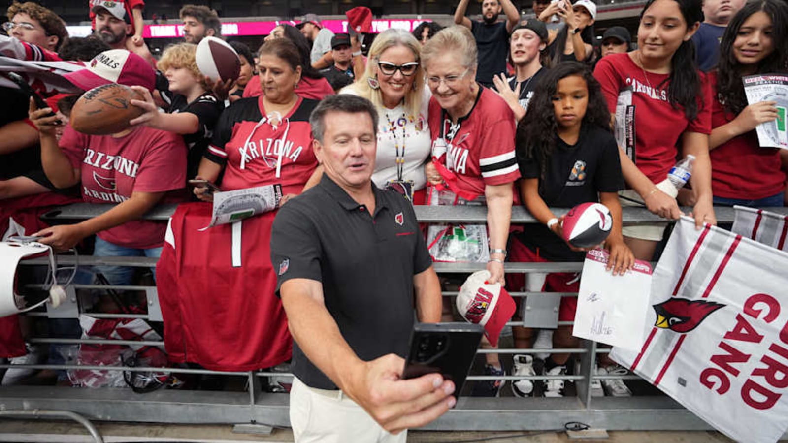 Cardinals Owner Enters Hall of Fame