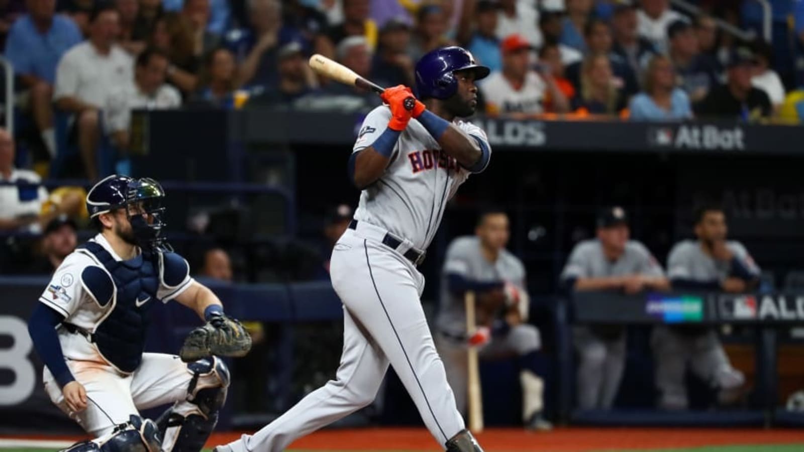 Houston Astros&#39; Yordan Alvarez Breaks Tampa Bay Rays&#39; Jumbotron During Batting Practice