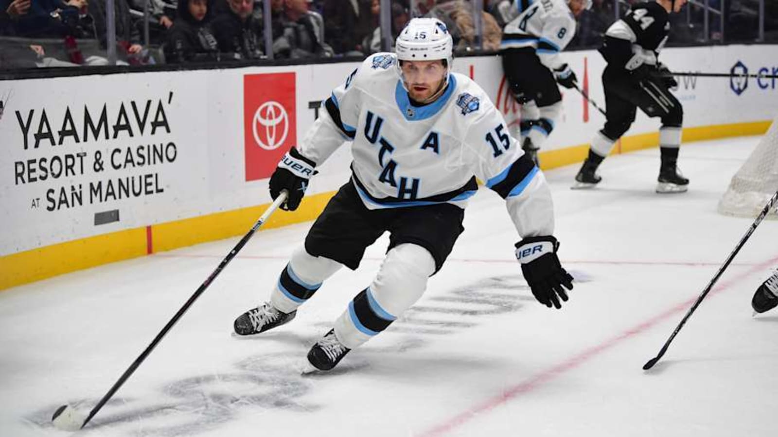 Utah Signs Veteran Forward to Extension