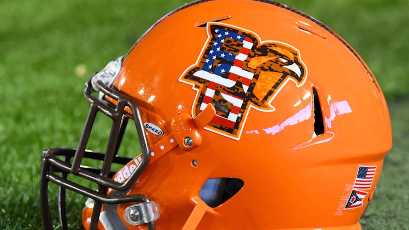 RECRUITING: 2026 Cincinnati Edge Jacob Broach Commits To Bowling Green