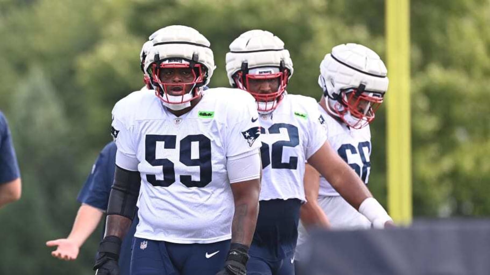 Patriots&#39; Jerod Mayo Dishes Injury Update on Starting LT Vederian Lowe