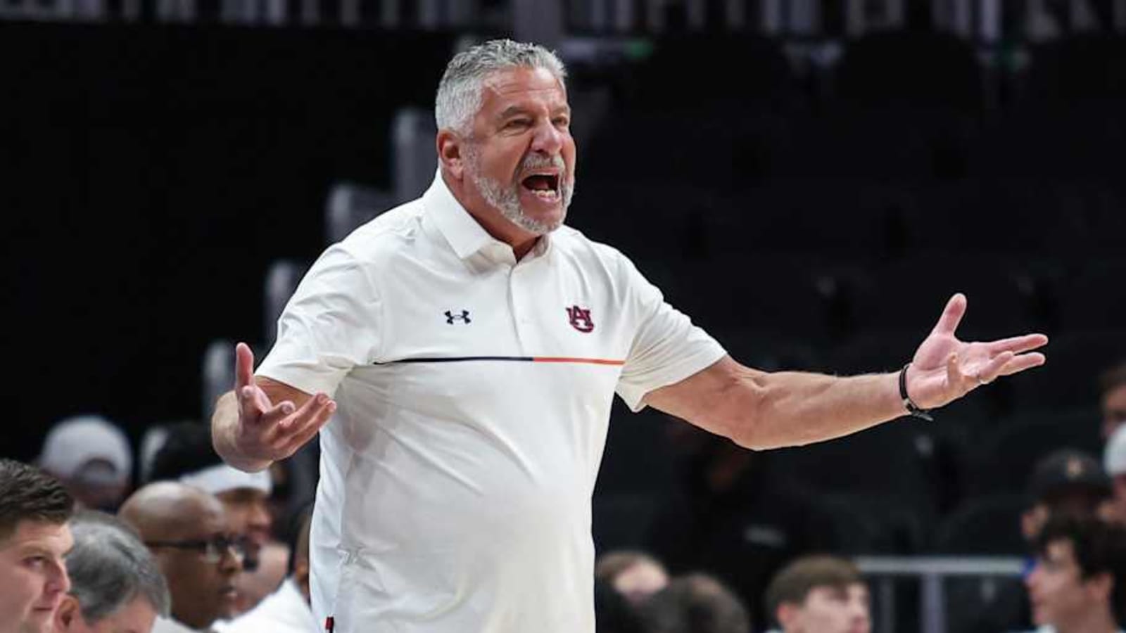 Auburn Coach Bruce Pearl Slams NIL on Fox News &#39;We Are Teaching Kids To Flee&#39;