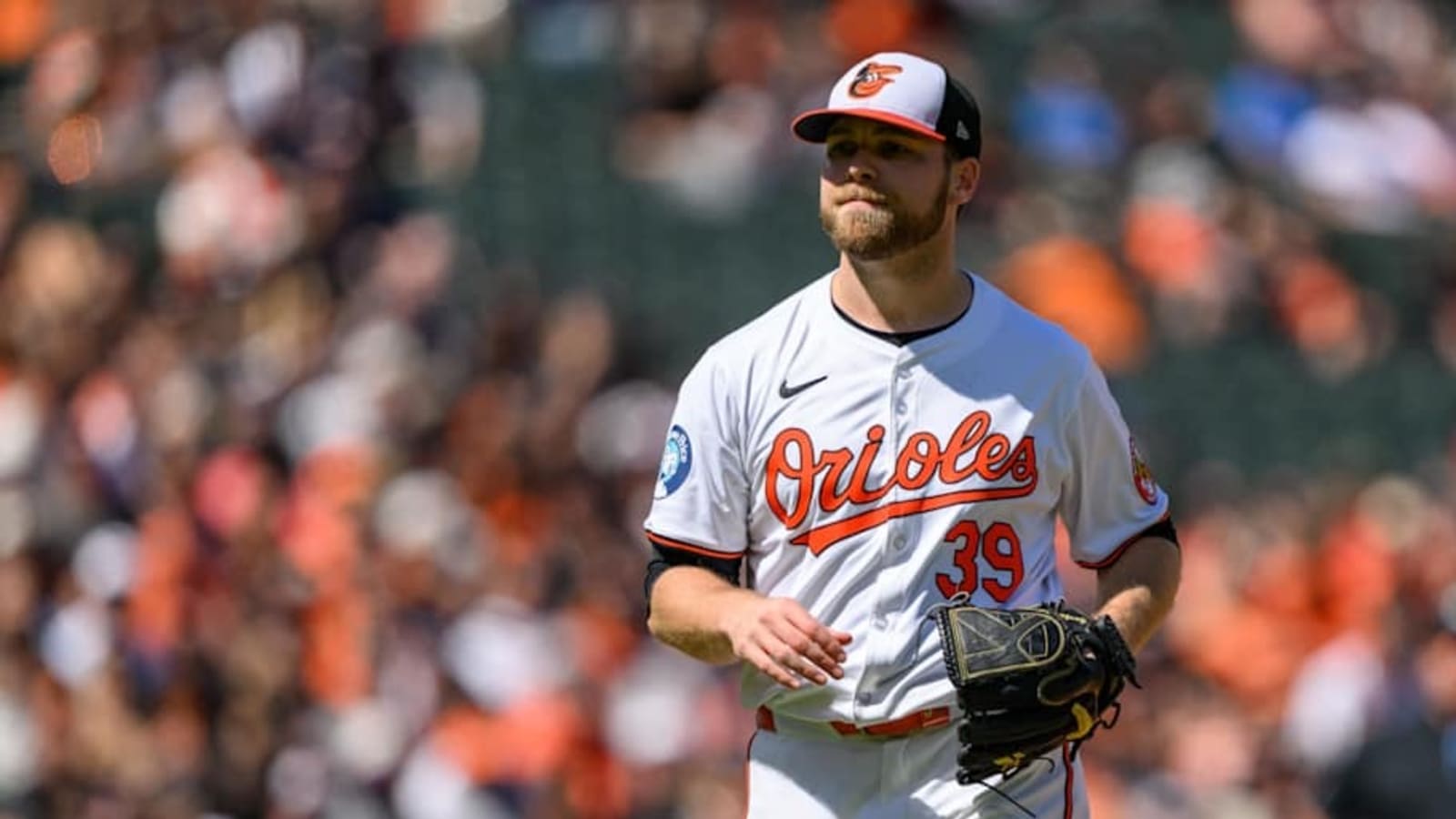 Angels Notes: Halos Sign Outfielder, AL West Rival Signs Top Pitcher, Corbin Burnes to LA?