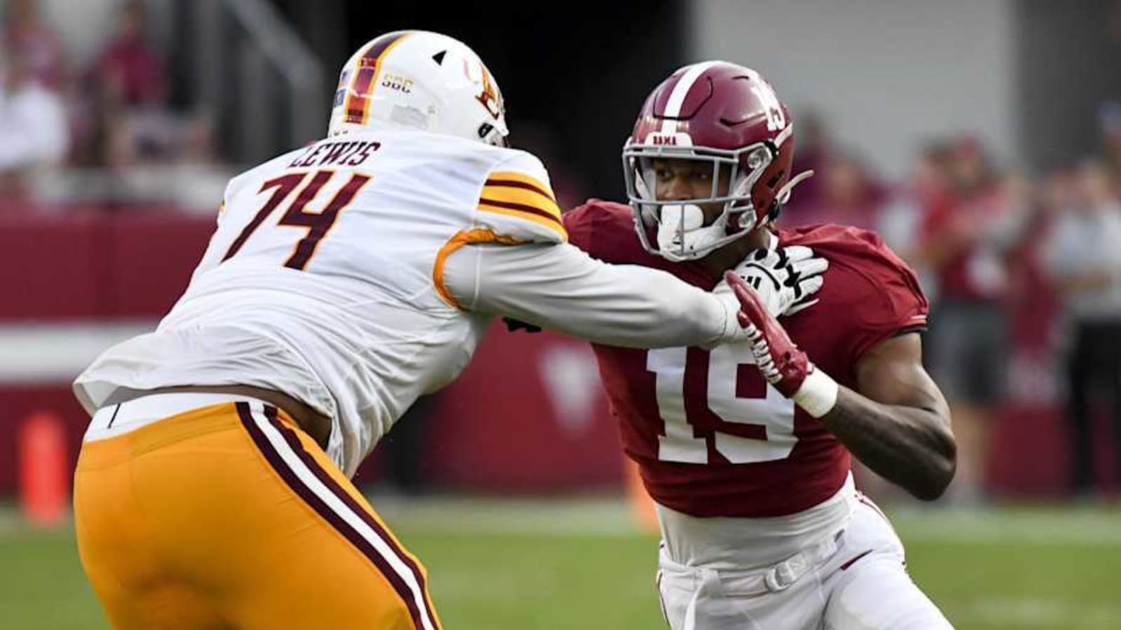 Alabama Linebacker Facing Undisclosed Suspension