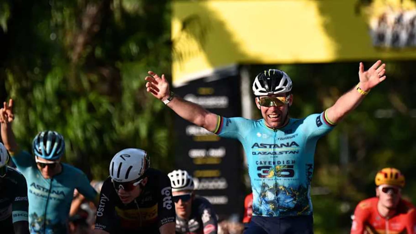 A Fairytale Career Ends with Victory for Professional Cyclist Mark Cavendish
