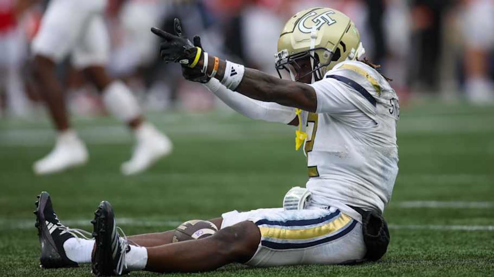 Top transfer WR Eric Singleton joins Auburn for 2025 season Yardbarker