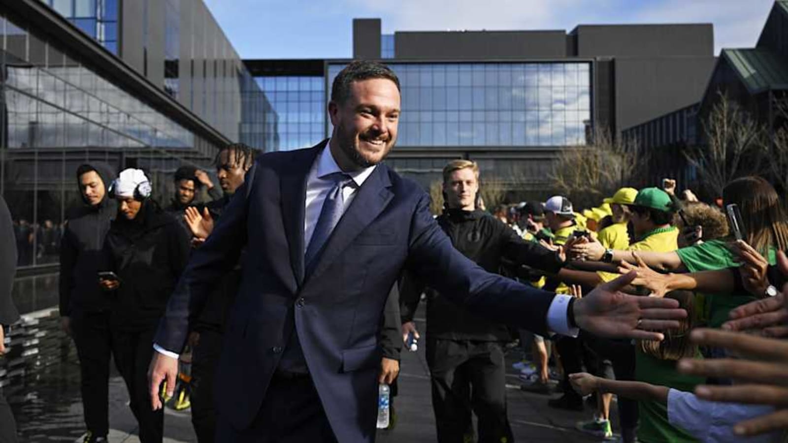 Highest-Paid College Football Coaches: Oregon Ducks&#39; Dan Lanning Contract Buy Out